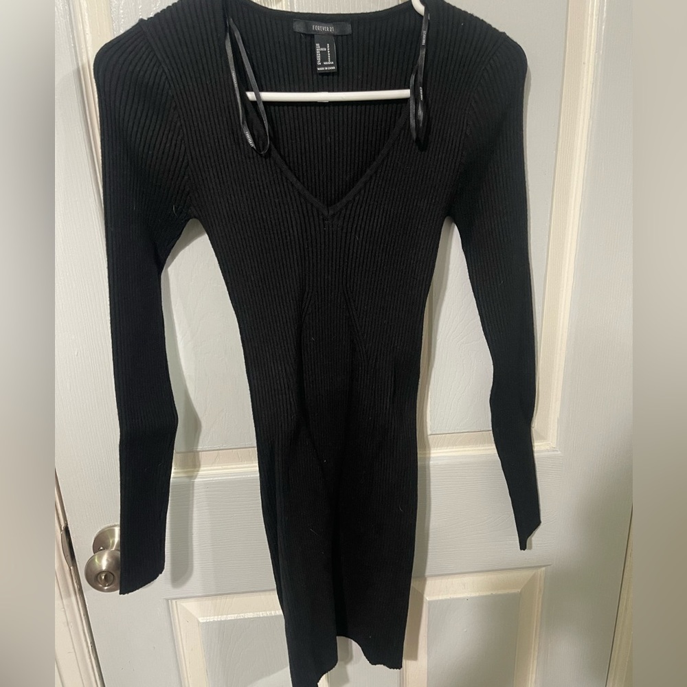 Black Slim Ripped Dress